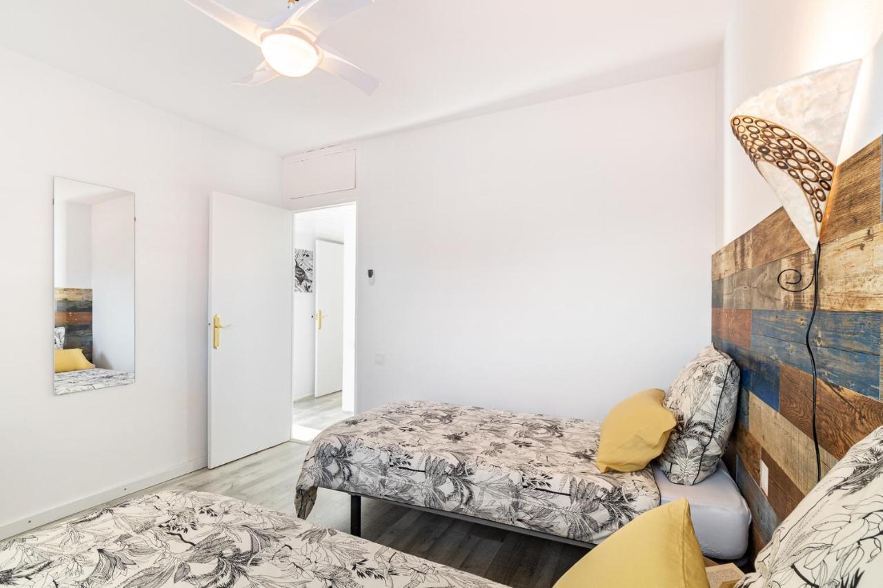 Liana Seaview & Beach - Apartment Montgat Exterior photo