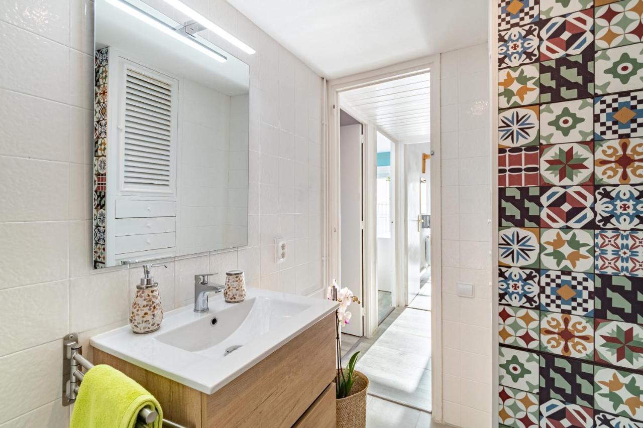 Liana Seaview & Beach - Apartment Montgat Exterior photo
